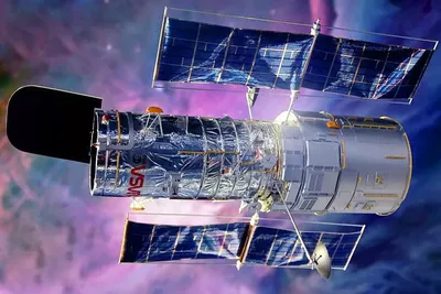 Космический телескоп Хаббл заснял столкновение сразу трёх галактик —  Ferra.ru