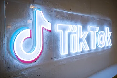 How Much Does TikTok Pay Content Creators and Influencers?