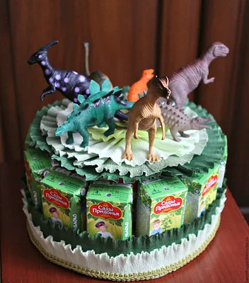 Торт с динозаврами за 2990 рублей за целый торт