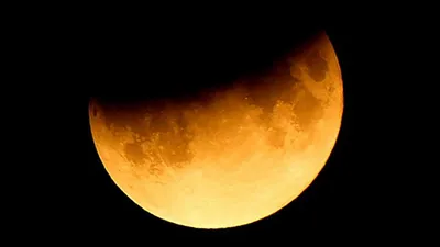 В субботу произойдет частное затмение Луны | 27.10.2023 | ЛенОбласть -  БезФормата