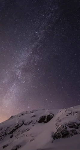 Звездное Небо Обои на телефон снежная гора со звездами в небе