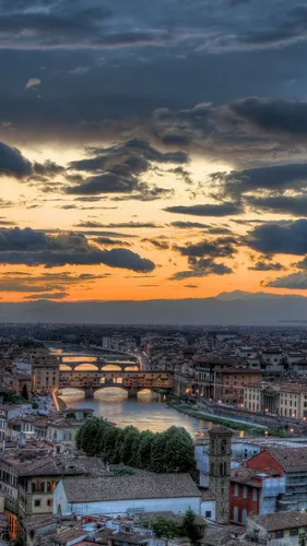 Италия Обои на телефон река со зданиями и мостом