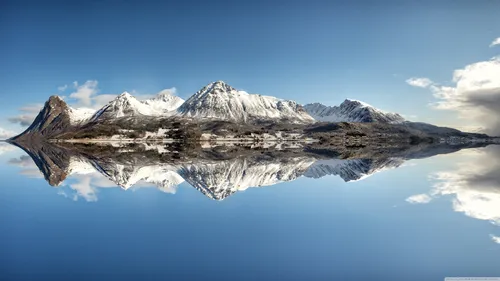 Норвегия Обои на телефон гора в воде