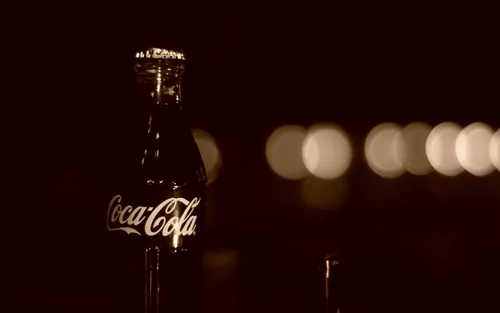Кока Кола Обои на телефон микрофон крупным планом