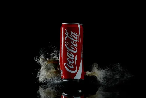 Кока Кола Обои на телефон банка соды
