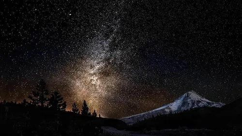 Звездное Небо Hd Обои на телефон снежная гора со звездным небом над ней