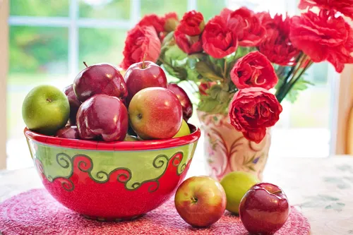 Яблочный Спас Картинки миска красных яблок