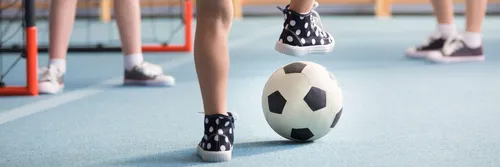 Спорт Картинки ноги человека и футбольный мяч