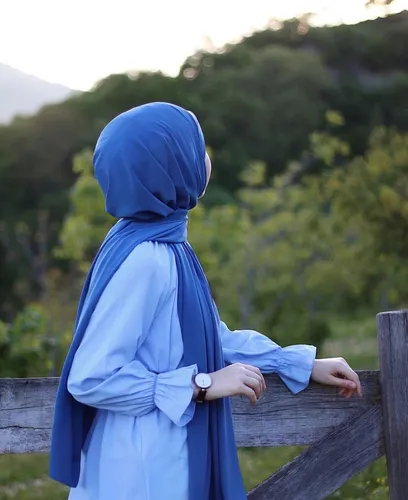 Мусульманские Картинки человек в синей одежде
