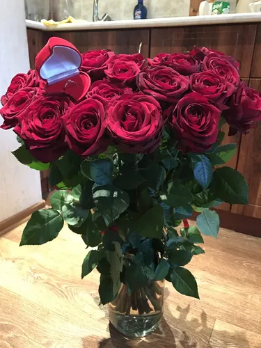 Цветы Фото ваза с розами