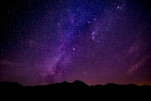 Звезды Картинки звездное ночное небо над горным хребтом