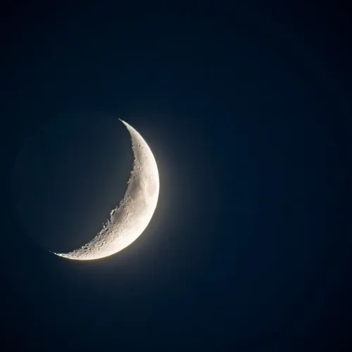 С Луной Обои на телефон луна в ночном небе