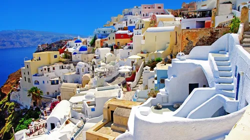 Греция Обои на телефон группа зданий на холме с Санторини на заднем плане