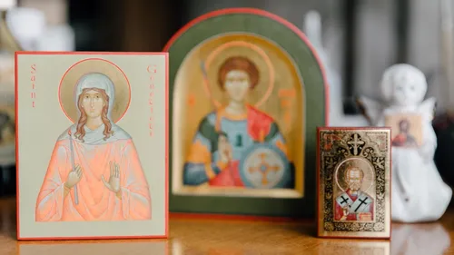 Святой Николай, Святая Мелания Младшая, Иконы Обои на телефон группа религиозных книг