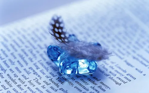 Драгоценные Камни Обои на телефон маленькая синяя птичка на листе бумаги