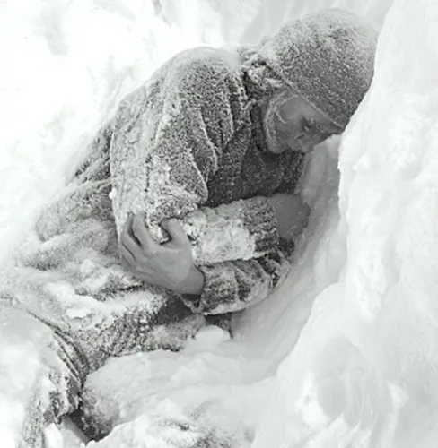 Перевал Дятлова Фото человек в одежде