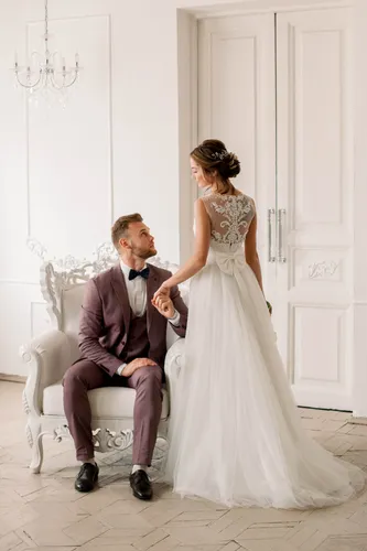 Свадебные Фото мужчина и женщина в официальной одежде