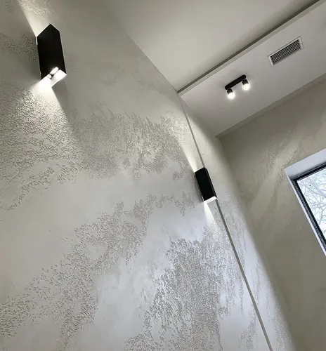Декоративная Штукатурка Фото белый потолок с подсветкой