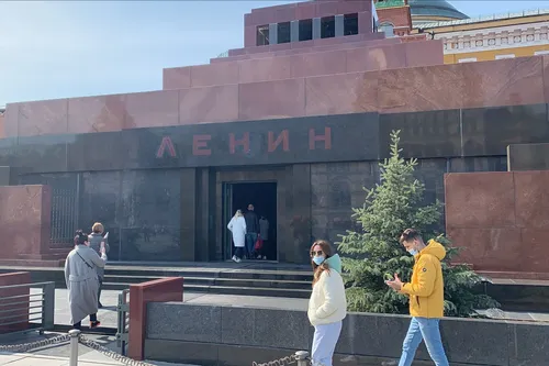 Ленин В Мавзолее Фото люди возле Мавзолея Ленина