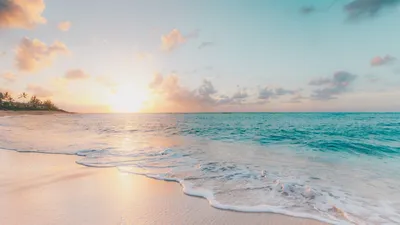 Beach, sea, sunset Wallpaper 1366x768 WXGA