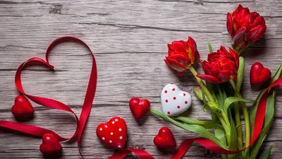 Блестящие сердца на День Святого Валентина 14 февраля - обои для рабочего  стола, картинки, фото