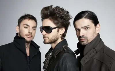 Thirty Seconds To Mars - ATTACK - YouTube