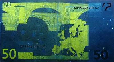 File:Second serie 5, 10, 20, 50 Euro banknotes.jpg - Wikipedia