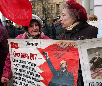 7 ноября - День Великой Октябрьской социалистической революции | История  праздника - YouTube