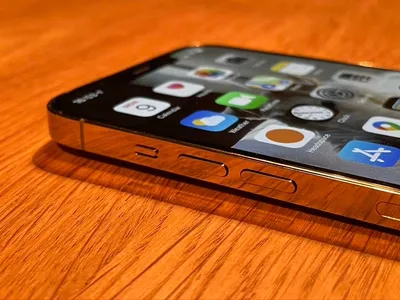 Apple iPhone 12 review: Display, battery life, charging speeds, speakers