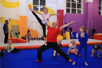 Акробатика для детей в Химках | Republika