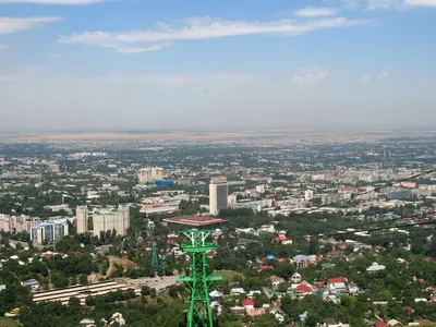 В Алматы на месте пустыря построят детскую площадку и зону отдыха для  горожан