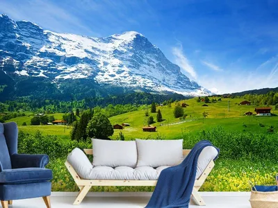 Горный пейзаж. Белые облачка, альпийский луг и горы на горизонте - обои на рабочий  стол