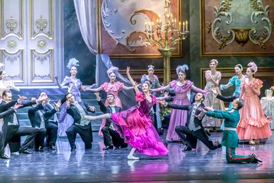 В Новосибирске впервые состоялся показ балета \"Анюта\" в постановке  легендарного Владимира Васильева - Российская газета