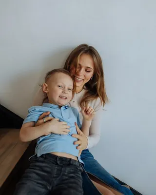 Анна Кошмал показала редкие фотографии со своим 4-летним сыном - МЕТА