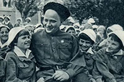 Аркадий Гайдар Сочинения Детгиз Москва 1954