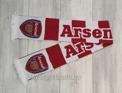 Большой герб футбольного клуба *Arsenal*.На дубе.28 на 26 см.Made in  England.