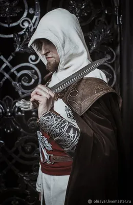 Костюм Ассасина (Assassin's Creed) купить в интернет-магазине Ярмарка  Мастеров по цене 10 ₽ – SMFW6RU | Верхняя одежда мужская, Санкт-Петербург -  доставка по России