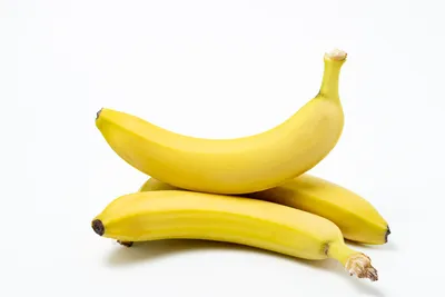 Помогают сердцу и выводят соль: 5 причин есть бананы каждый день |  DOCTORPITER