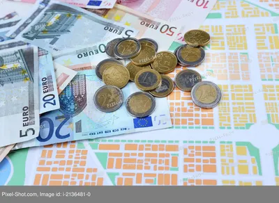 Реки, птицы или культурные объекты: ЕЦБ выбирает мотивы для новых банкнот  евро | Euronews