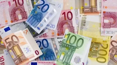 Банкноты евро 3D Модель $49 - .c4d - Free3D