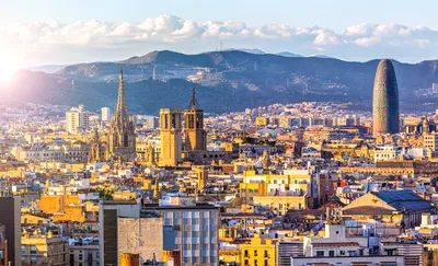 Пустая Барселона: город-призрак на карантине коронавируса