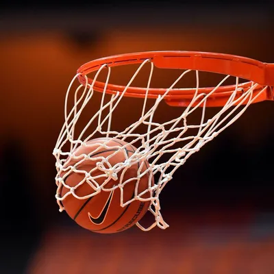 Баскетбол: сколько периодов и четвертей в матче, длительность и перерывы