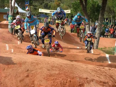 Biomechanics off to a flying start in BMX racing | CNRS News