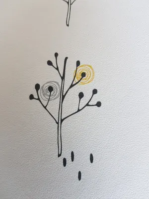 Обои флизелиновые Decoprint Sweet Dreams детские деревья ветки цветы черные  желтые на бело сером 0,53x10,05 м (ID#825992583), цена: 659.40 ₴, купить на  Prom.ua