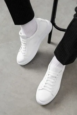Мужские белые кроссовки на белой подошве. Натуральная кожа