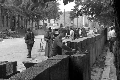 Жизнь за Берлинской стеной: воспоминания очевидца | Пикабу