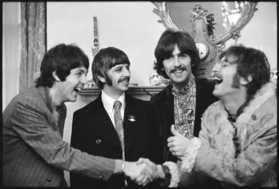 The Beatles на виниле в наличии. 1) The Beatles - A hard days night 890грн.  2) The Beatles - Past masters 1199грн. 3) The Beatles - Rubber… | Instagram