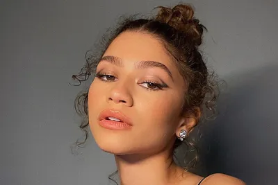 9 of Zendaya's best beauty looks of all time | Vogue India