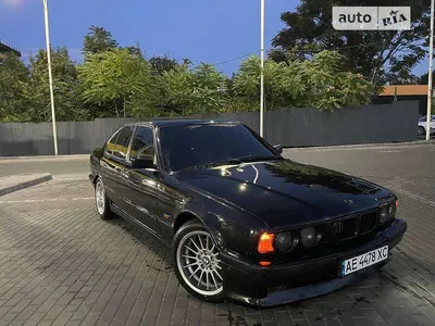 Through the Years: 1989-1995 BMW 5 Series (E34)