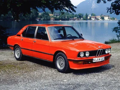 BMW takes a look back at all previous 5 Series generations